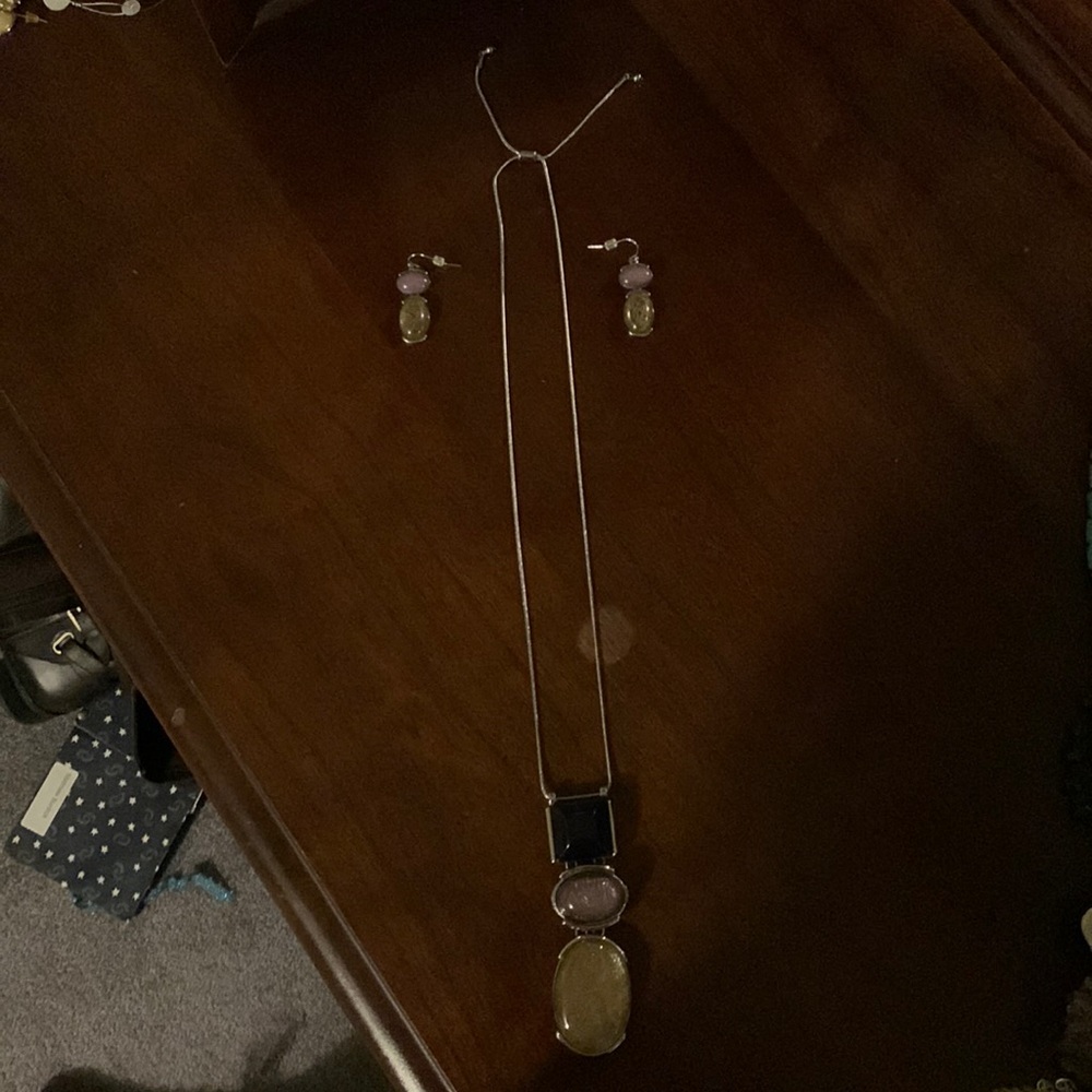 Chicos adjustable necklace with matching earrings